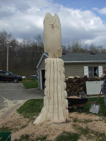Bass tree carving Indiana